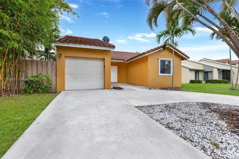 6280 Country Fair Cir, Boynton Beach FL 33437