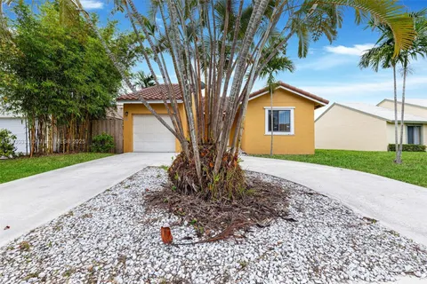 6280 Country Fair Cir, Boynton Beach FL 33437