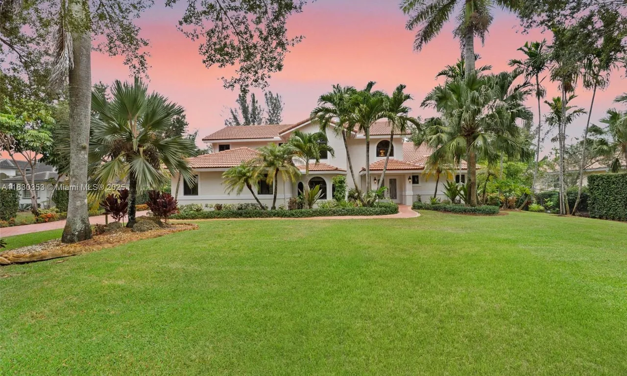 830 NW 115th Ave, Plantation FL 33325