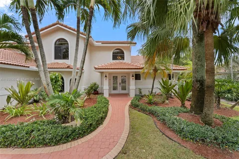 830 NW 115th Ave, Plantation FL 33325
