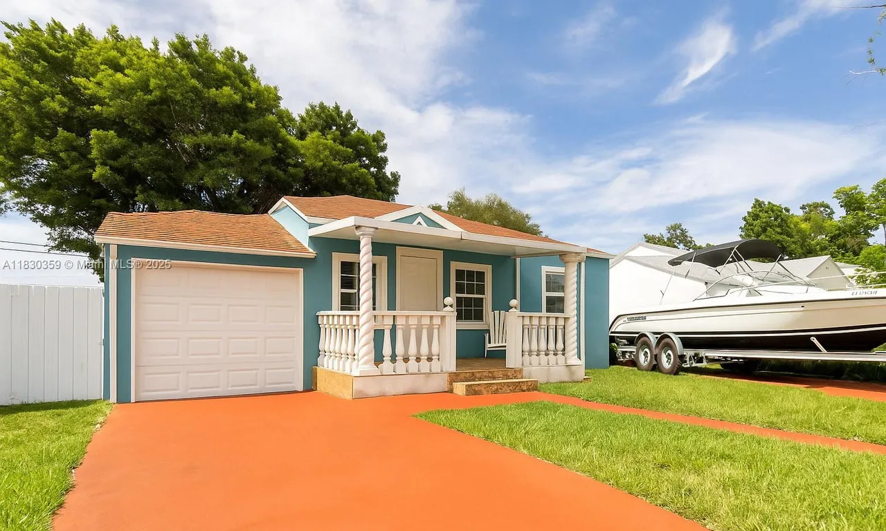 927 NW 66th St, Miami FL 33150