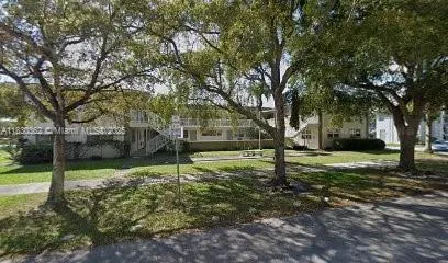 3500 Harrison St # 10, Hollywood FL 33021