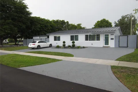 8760 SW 20th St # 8760, Miami FL 33165