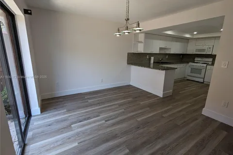 6445 SW 116th Pl # 12, Miami FL 33173