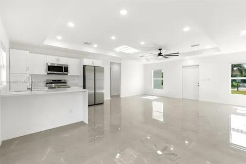416 PINEHURST AVE, Lehigh Acres FL 33974