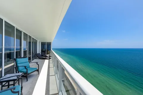 1830 S Ocean Dr # 3402, Hallandale Beach FL 33009