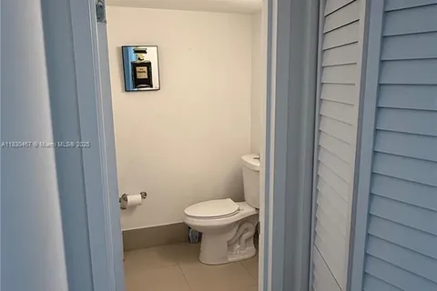 16546 NE 26th Ave # 4I, North Miami Beach FL 33160