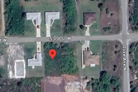3207 53rd St W, Lehigh Acres FL 33971