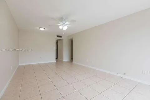 7725 SW 86th St # 313, Miami FL 33143