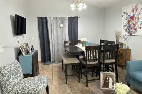10170 SW 223rd Ter, Cutler Bay FL 33190