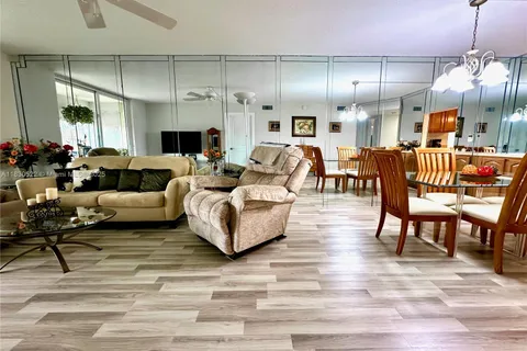 9420 S Hollybrook Lake Dr # 302, Pembroke Pines FL 33025