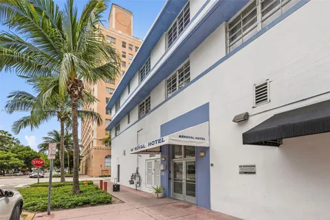 763 Pennsylvania Ave # 116, Miami Beach FL 33139