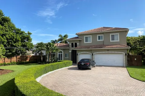 1927 SE 22nd Dr, Homestead FL 33035
