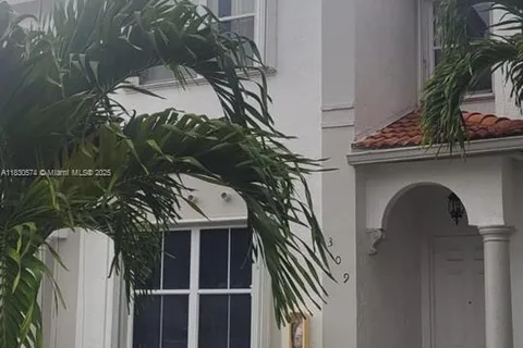 5420 NW 107th Ave # 309, Doral FL 33178