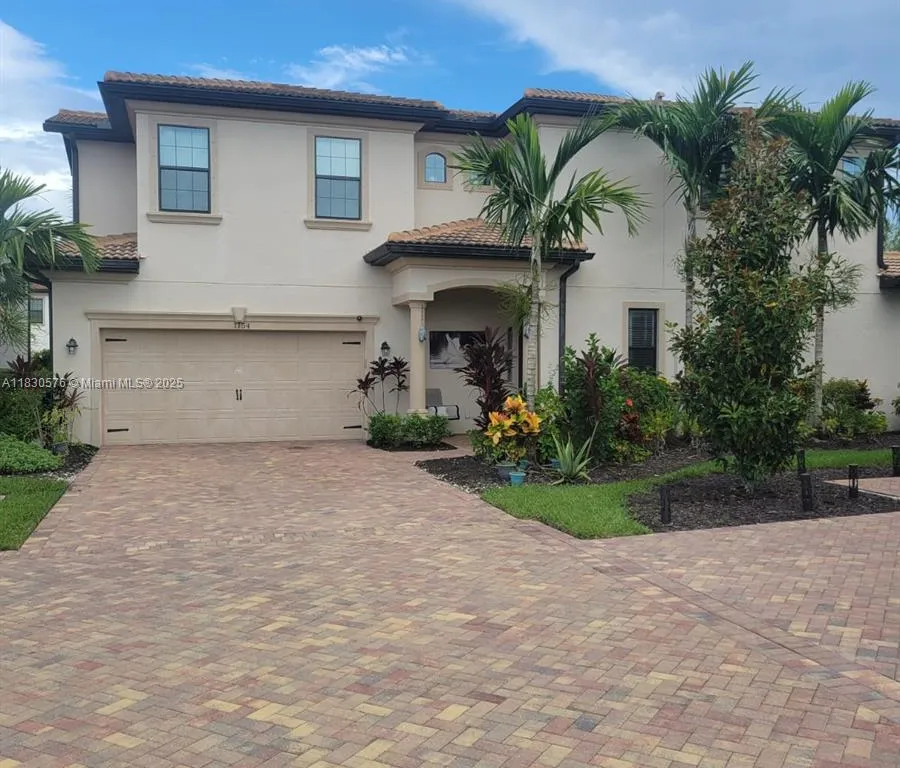 1154 Penrose CT, Naples FL 34113