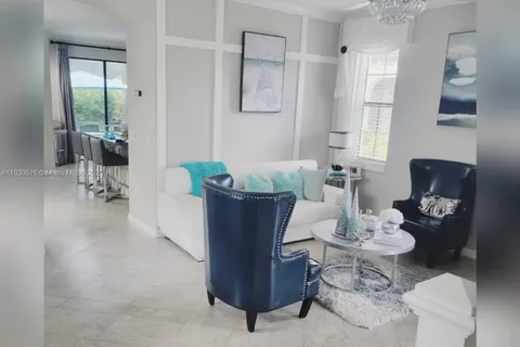1154 Penrose CT, Naples FL 34113