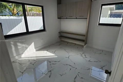 7625 NW 4th Ct # 0, Miami FL 33150
