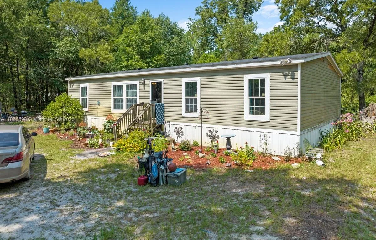 101 BLUEGRASS AVE, Other City - In The State Of Florida FL 32068