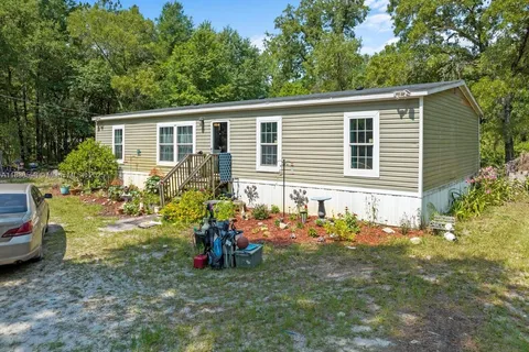 101 BLUEGRASS AVE, Other City - In The State Of Florida FL 32068