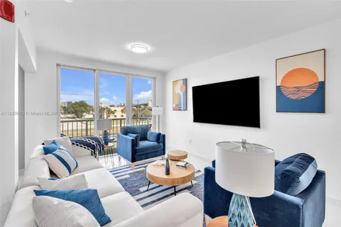 2651 NE 212th Ter # 307, Aventura FL 33180