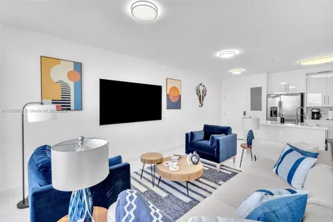 2651 NE 212th Ter # 307, Aventura FL 33180
