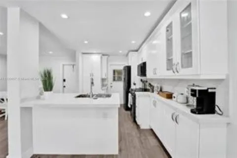 4100 N 58th Ave # 213, Hollywood FL 33021