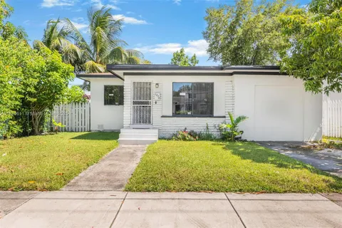 1330 NW 56th St, Miami FL 33142