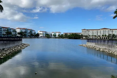 4636 NW 84 # 21, Doral FL 33166