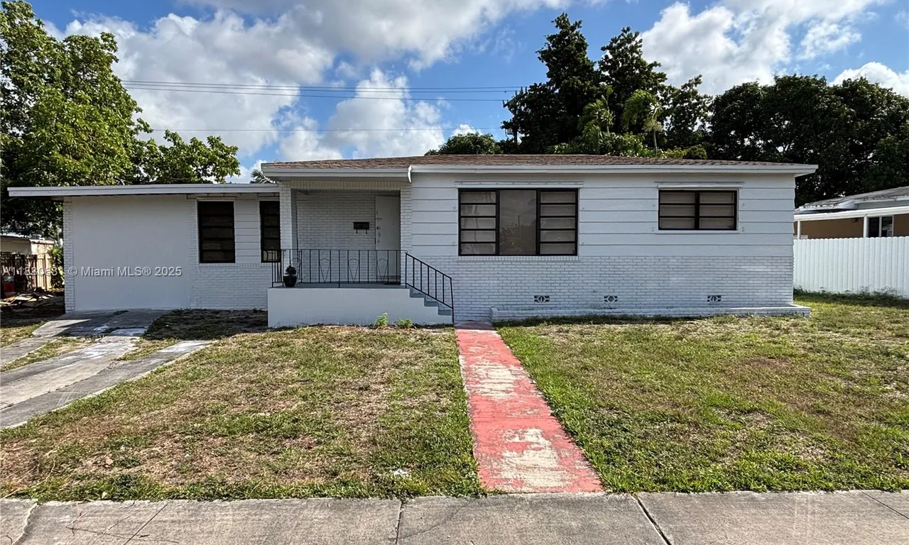 191 W 59th St, Hialeah FL 33012