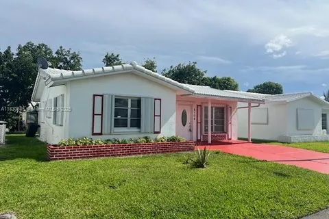 8104 NW 58th Pl # 8104, Tamarac FL 33321