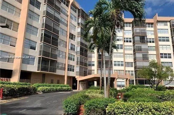 1200 Saint Charles Pl # 708, Pembroke Pines FL 33026