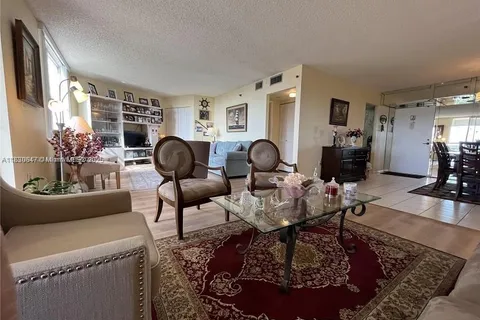 1200 Saint Charles Pl # 708, Pembroke Pines FL 33026