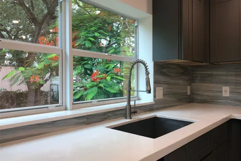 8000 NW 12th Pl, Miami FL 33147