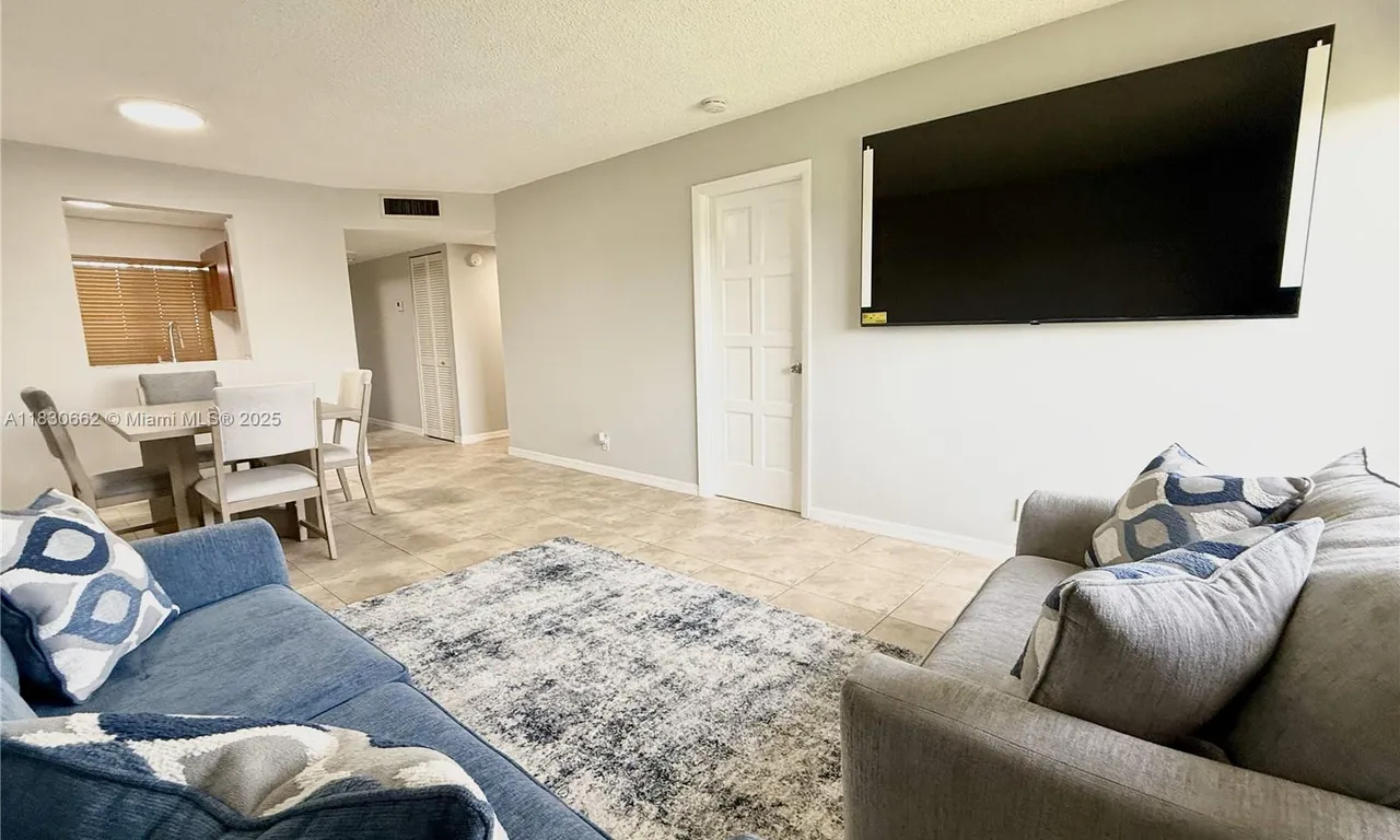 8550 N Sherman Cir # 507, Miramar FL 33025