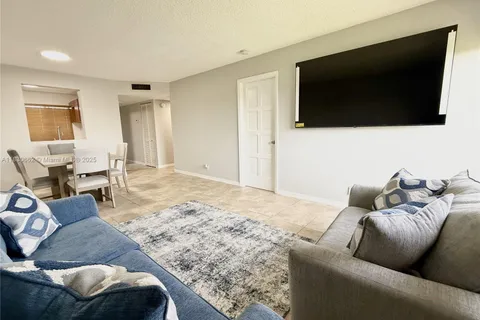 8550 N Sherman Cir # 507, Miramar FL 33025