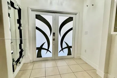 21280 SW 123rd Ave, Miami FL 33177