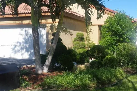 1512 Presidio Dr, Weston FL 33327
