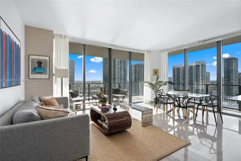 68 SE 6th St # 2512, Miami FL 33131