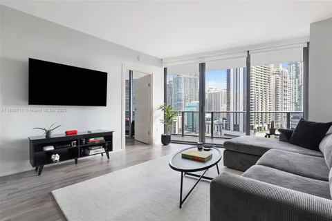 801 S Miami Ave # 1603, Miami FL 33130