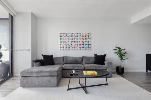 801 S Miami Ave # 1603, Miami FL 33130