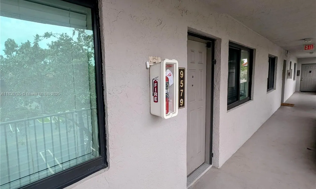 9579 SW 1st Ct # 9579, Coral Springs FL 33071