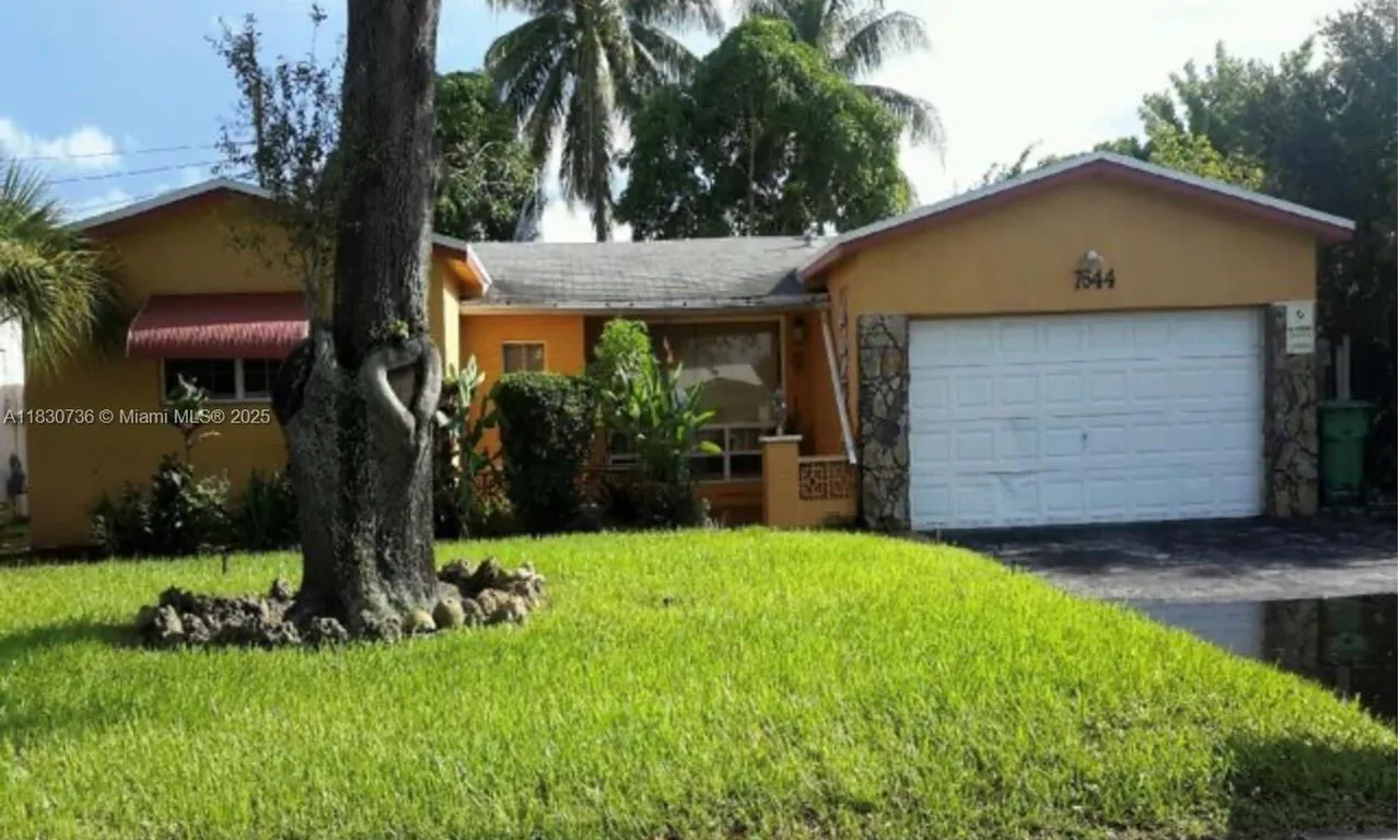 7644 Biltmore Blvd, Miramar FL 33023