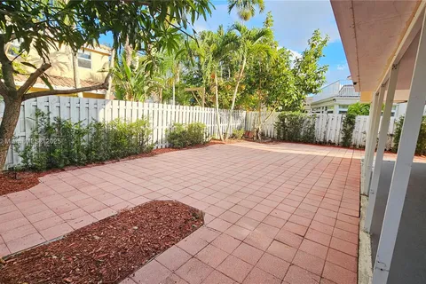 1336 NW 129th Way, Sunrise FL 33323