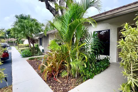 3078 S Oakland Forest Dr # 601, Oakland Park FL 33309