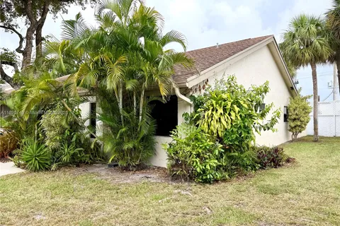 3078 S Oakland Forest Dr # 601, Oakland Park FL 33309