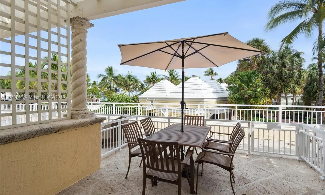 791 Crandon Blvd, Key Biscayne FL 33149
