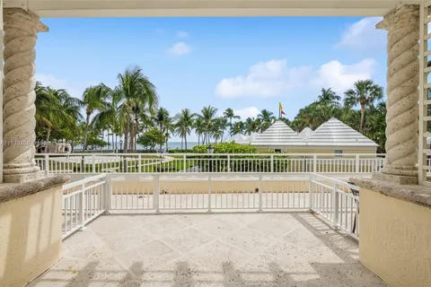 791 Crandon Blvd, Key Biscayne FL 33149