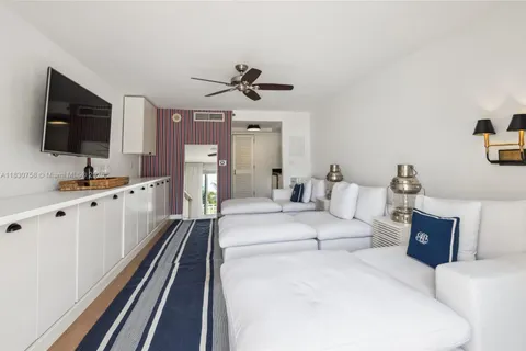 791 Crandon Blvd, Key Biscayne FL 33149