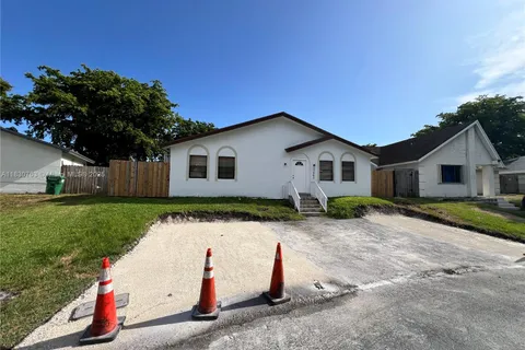13562 SW 286th Ter, Homestead FL 33033