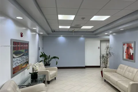 18191 NW 68th Ave # 221, Miami FL 33015